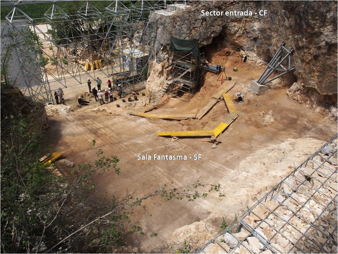 Cueva Fantasma - general view